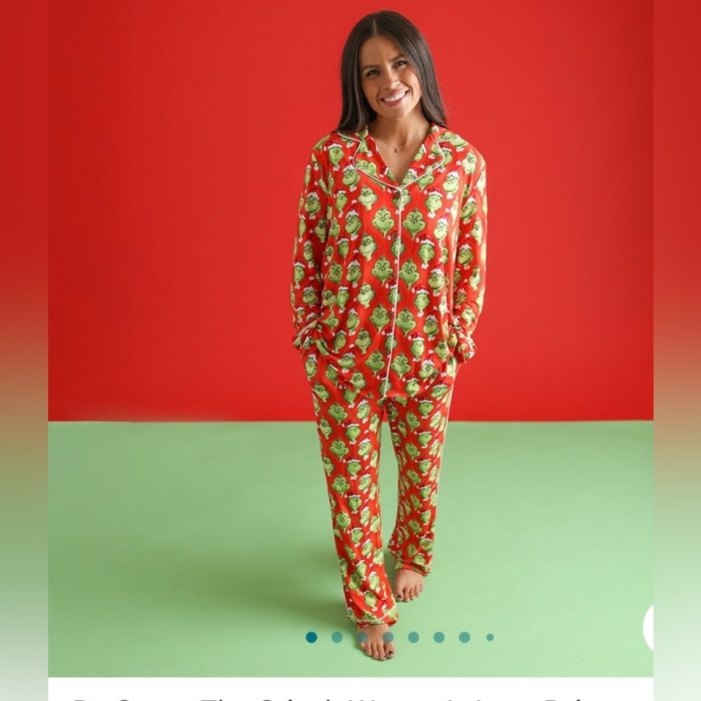 Posh Peanut Women's Grinch Pajama Set